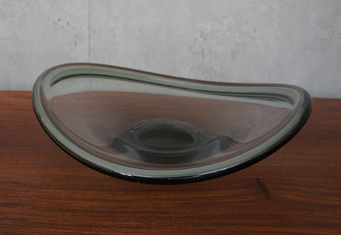 Large sized Glass bowl, by Per Lütken for Holmgaard, Denmark (1962)