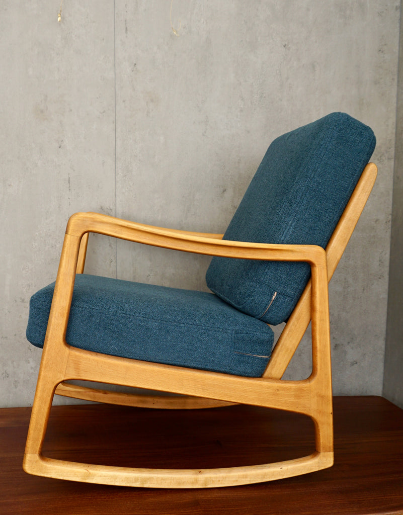 Ole Wanscher FD 110 teak rocking chair (France & Daverkosen) Denmark, 1960s