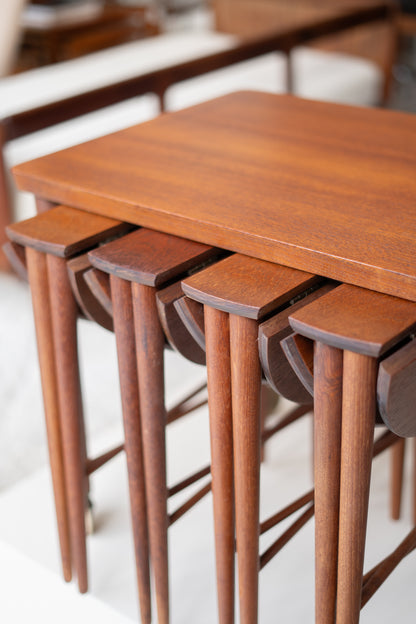 Poul Hundevad for Novy Domov, Teak Nesting Tables, 1960s (Czechoslovakia)