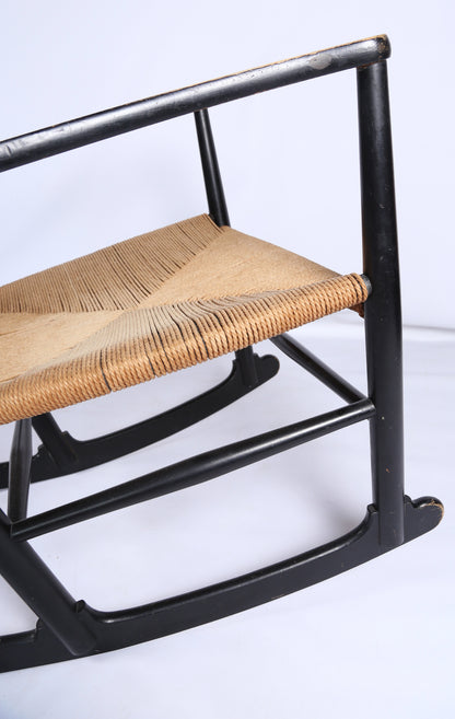 J18 'black edition' rocking chair by Hans Wegner for FDB Möbler (Denmark) 1944