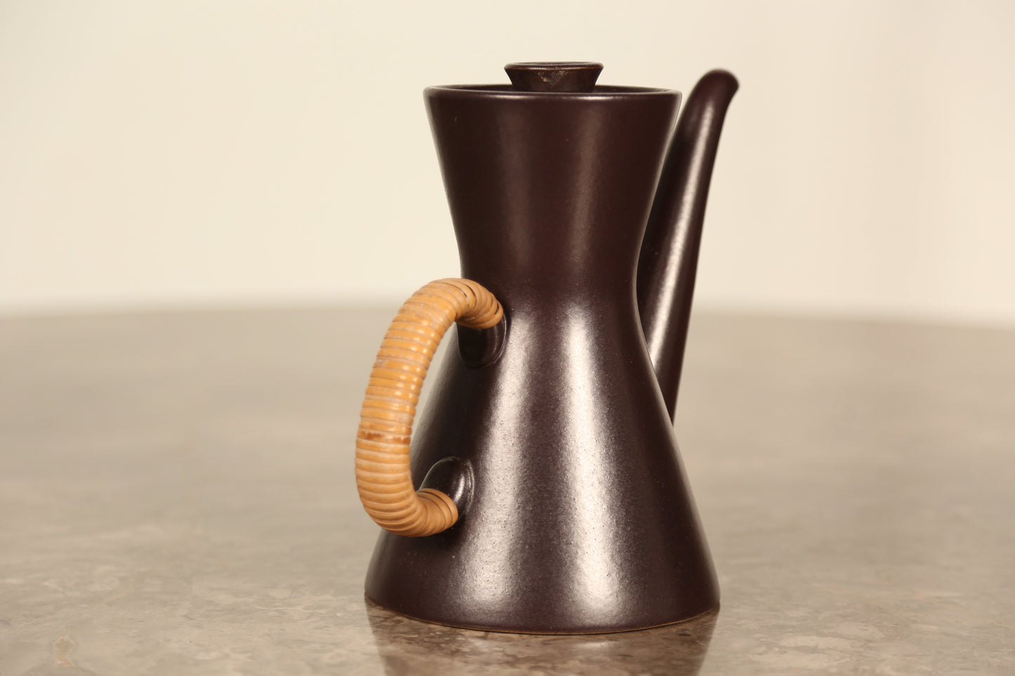 ‘Terma’ coffee pot with cane handle by Stig Lindberg (1955)