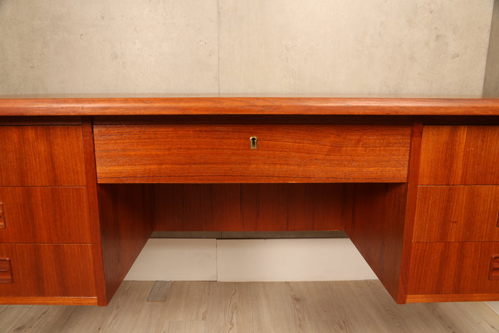 1960s teak kneehole desk with intregrated shelf