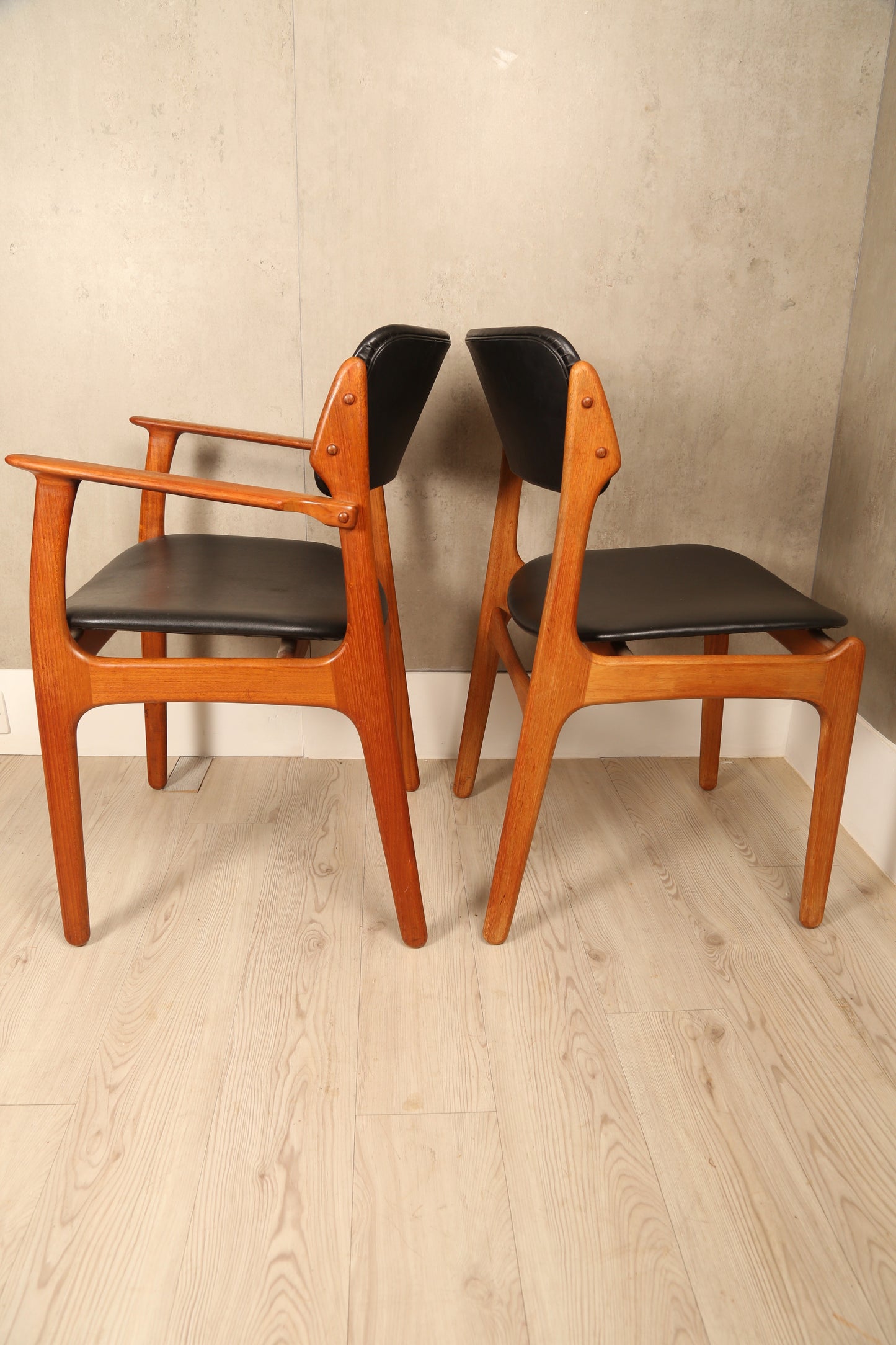 Set of 6 dining chairs by Erik Buch for OD Møbler (19760s) Denmark