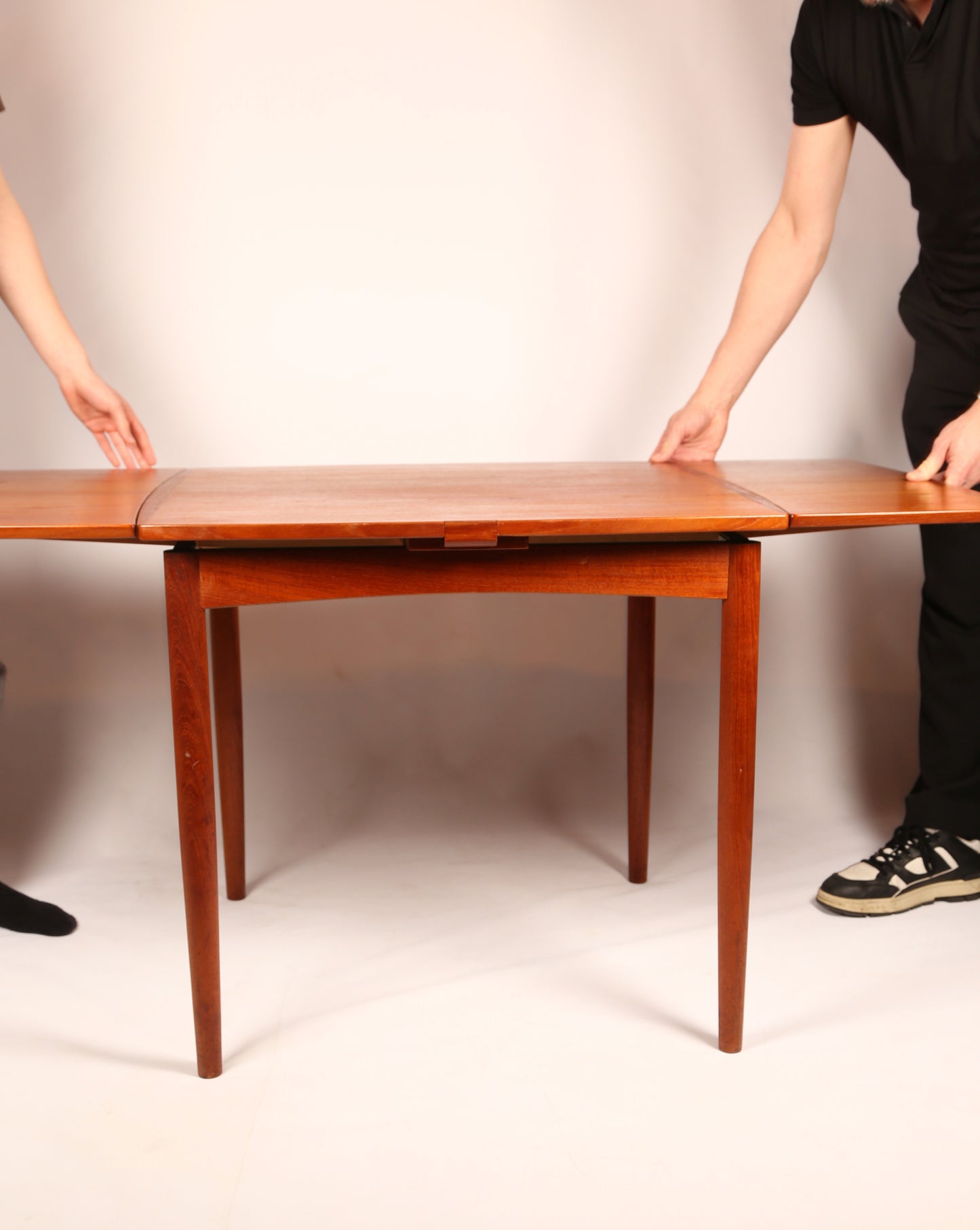 An Am Ansager Möbler metamorphic Teak Extending Dining / Card Table with baize lined reversible top, 1960s (Denmark)